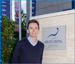 Ken Doherty at Kreativ Dental Clinic in Budapest